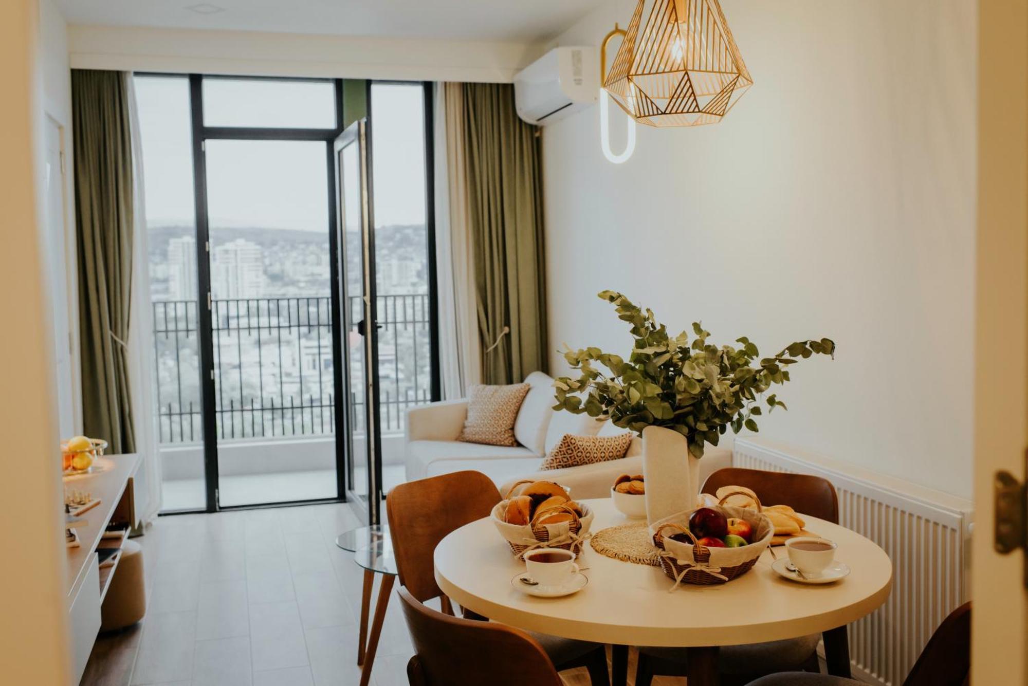 Skyline Luxury Suites Tiflis Dış mekan fotoğraf