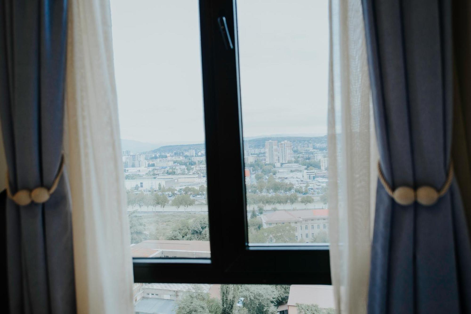 Skyline Luxury Suites Tiflis Dış mekan fotoğraf